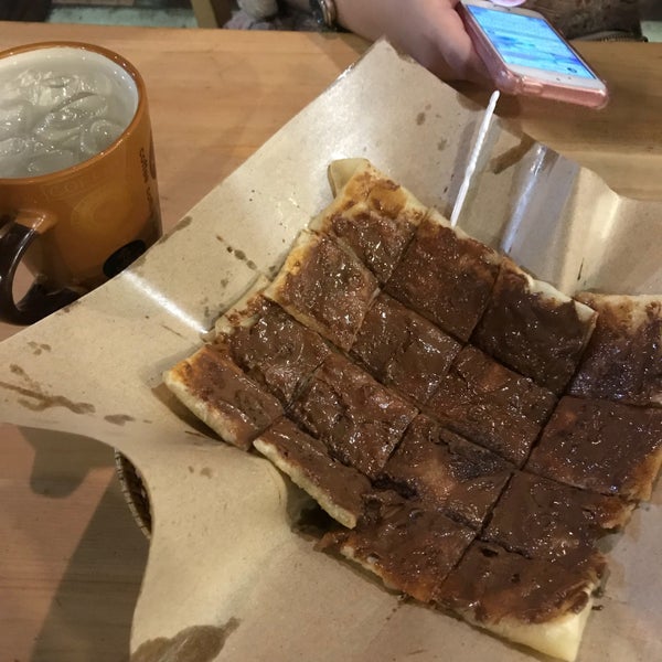 TIME OUT CAFE Saujana Utama