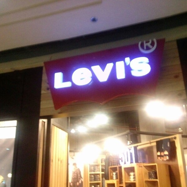 Photos at Levi s Festival Mall Alabang Festival Supermall