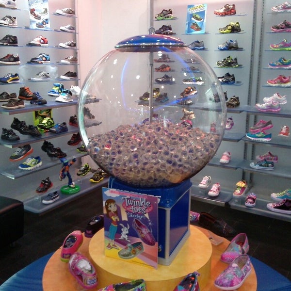 skechers uptown mall