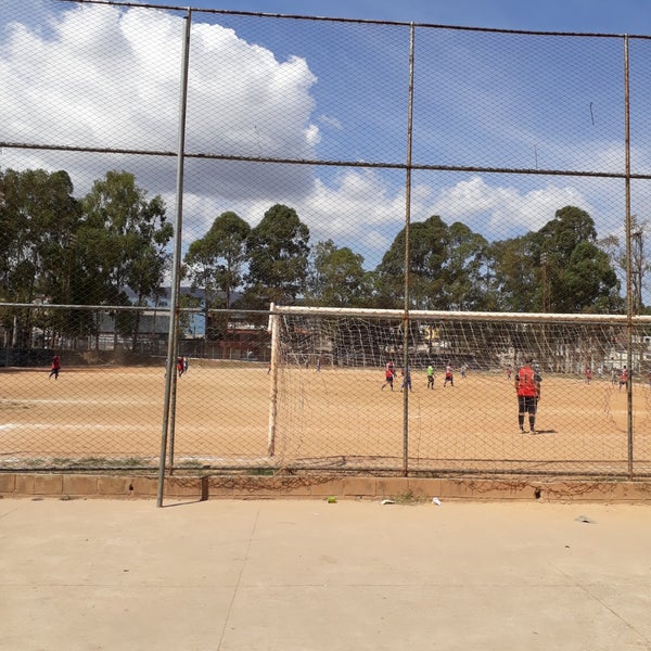 Campo de Futebol Vale do Jatobá Vale do Jatobá 8 dicas de 379 clientes