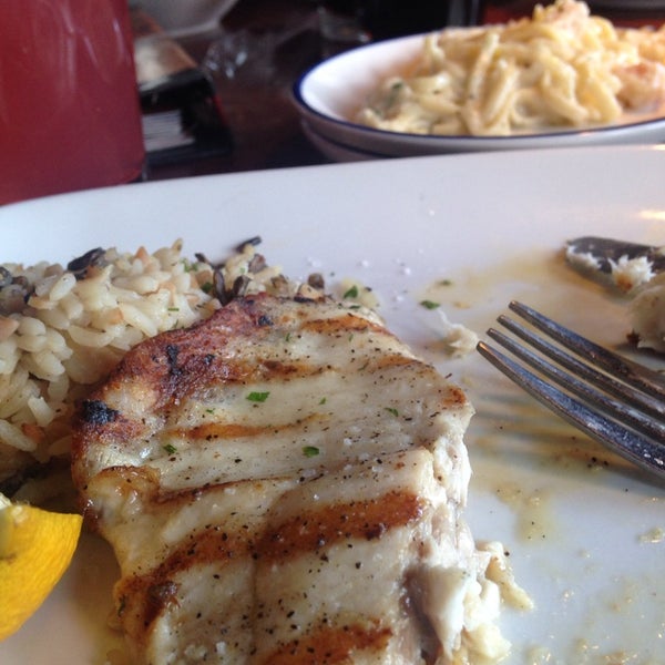 Photo taken at Red Lobster by Faith M. on 3/15/2014
