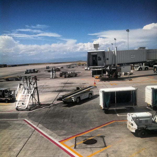 Frontier Airlines Denver International Airport Denver, CO