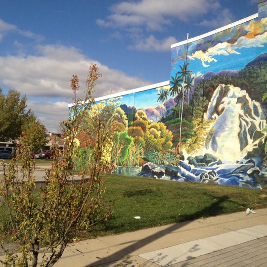 Mural Tour Center City East Philadelphia, PA