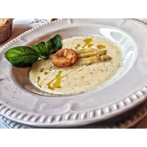Сезонный суп с белой спаржей и желтком в панировке-😋пальчики оближешь!🙏