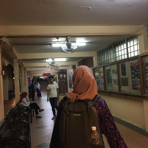 Kolej Canselor Serdang Selangor