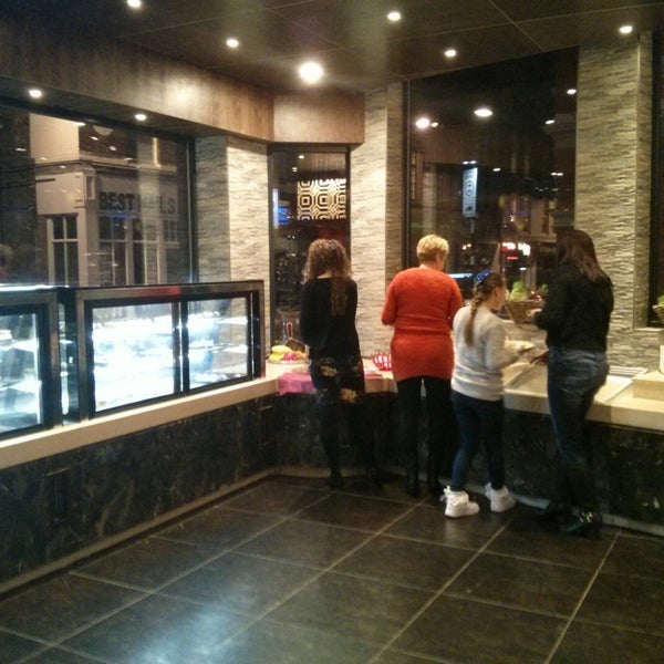 Spoon World Buffet High St