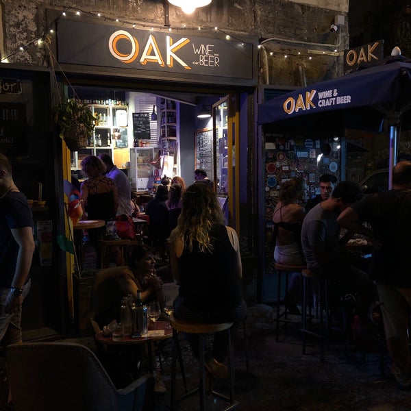 Photo taken at OAK Wine and Craft Beer by Ludo S. on 7/9/2019
