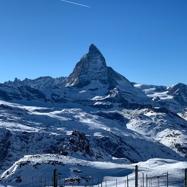 Das Foto wurde bei 3100 Kulmhotel Gornergrat Zermatt von Darren W. am 2/21/2019 aufgenommen