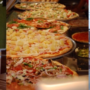 รูปภาพถ่ายที่ Christian&#39;s Pizza โดย Christian&#39;s Pizza เมื่อ 9/20/2014