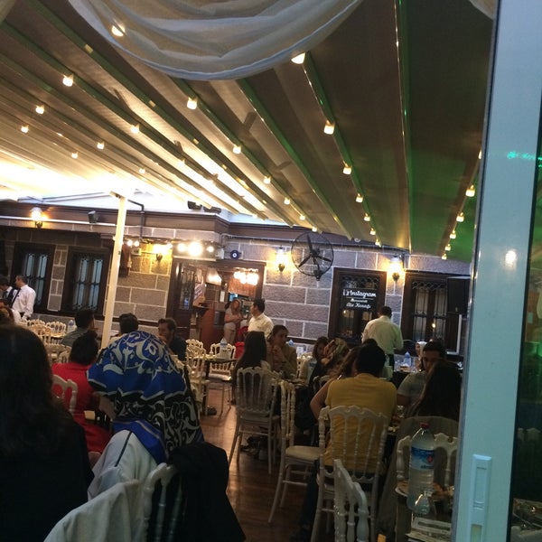 Снимок сделан в Ata Konağı Restaurant пользователем Burcu A. 6/8/2017