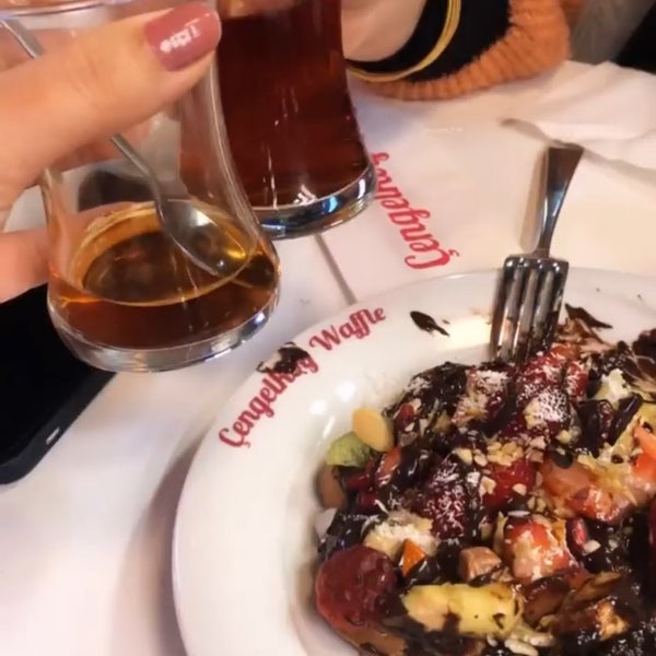 11/1/2021 tarihinde Arzu 💔 Çlkziyaretçi tarafından Çengelköy Waffle'de çekilen fotoğraf