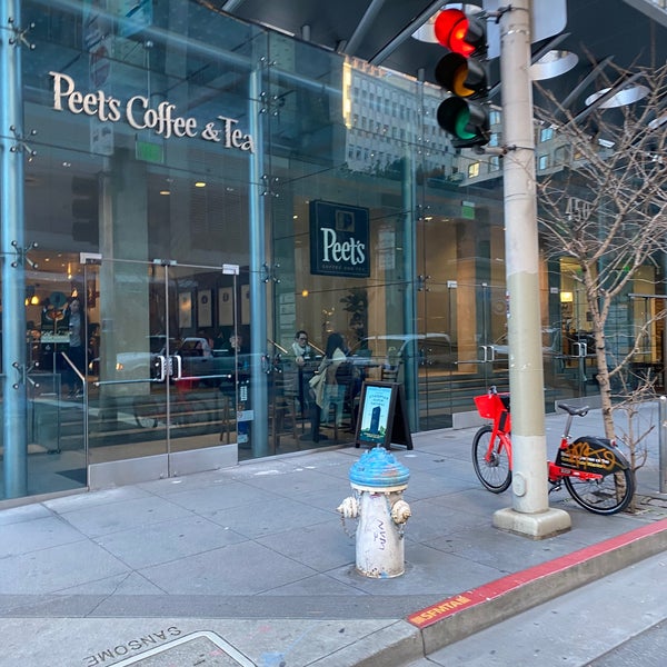 Photo taken at Peet&#39;s Coffee by Axel L. on 2/6/2020