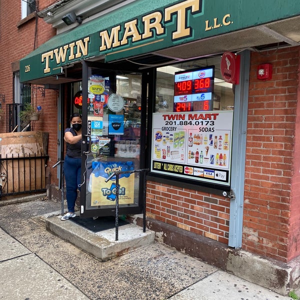 Twin Mart Historic Downtown 3 tips