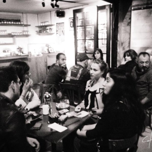 9/21/2014 tarihinde Cafe Galataziyaretçi tarafından Cafe Galata'de çekilen fotoğraf