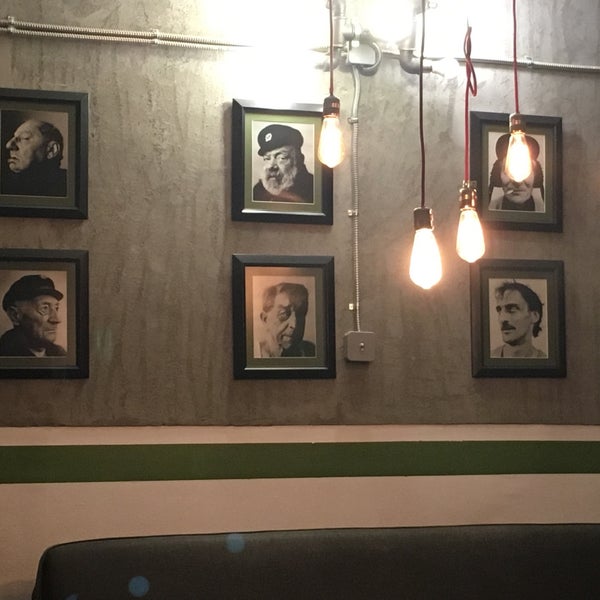 รูปภาพถ่ายที่ Caffe İtalyan โดย Öznur 🐠 เมื่อ 10/11/2017