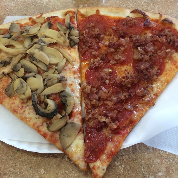 Mike's Pizzeria Italian Restaurant /Brodheadsville Pizzeria