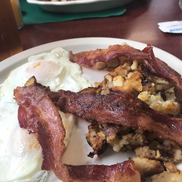 Trolley Shops Restaurant Bangor, PA