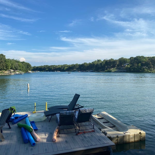 Linn Valley Lakes Lake in Linn