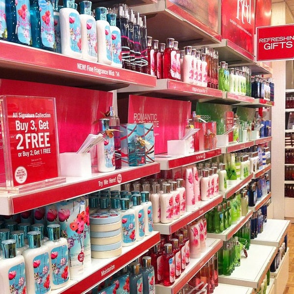 Bath & Body Works Plymouth Wayzata Plymouth, MN