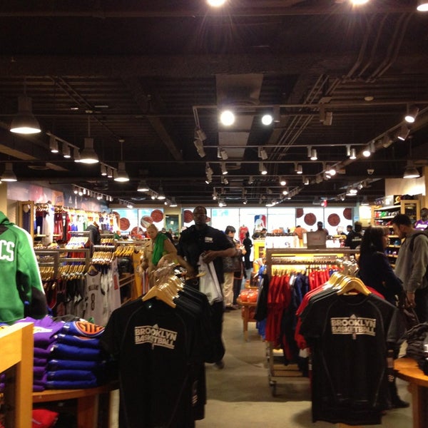 Photo taken at NBA Store by cortimax on 3/15/2013