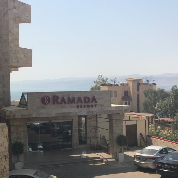 Das Foto wurde bei Ramada Resort by Wyndham Dead Sea von Hadia G. am 9/17/2017 aufgenommen