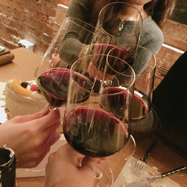 2/9/2016에 Sunwoo P.님이 ENO Wine Bar에서 찍은 사진