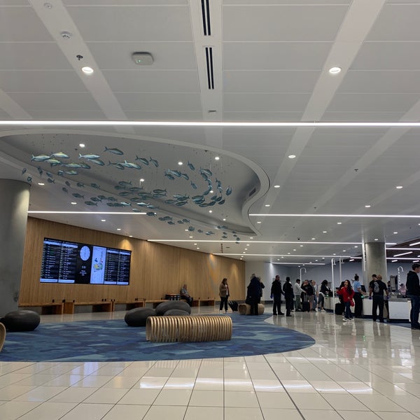 Photo taken at International Terminal by Maya A. on 9/22/2019