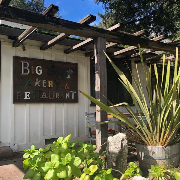 Photo taken at Big Sur Bakery by Sandra G. on 2/17/2019