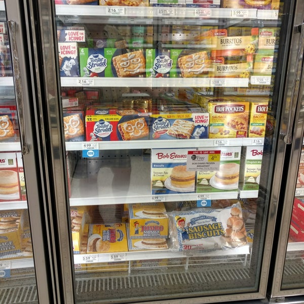 Publix Grocery Store in Woodstock