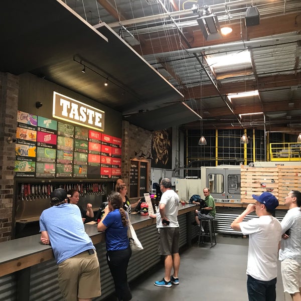 Photo taken at Green Flash Brewing Company by Marco Antonio M. on 8/11/2019