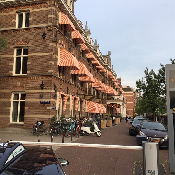 Photo taken at Hampshire Hotel - The Manor Amsterdam by Thorben H. on 5/17/2017