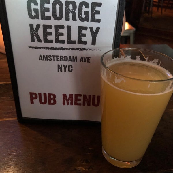 รูปภาพถ่ายที่ George Keeley NYC โดย Matt B. เมื่อ 6/9/2019