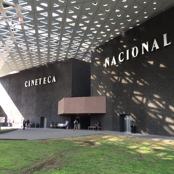 2/24/2015 tarihinde David P.ziyaretçi tarafından Cineteca Nacional'de çekilen fotoğraf
