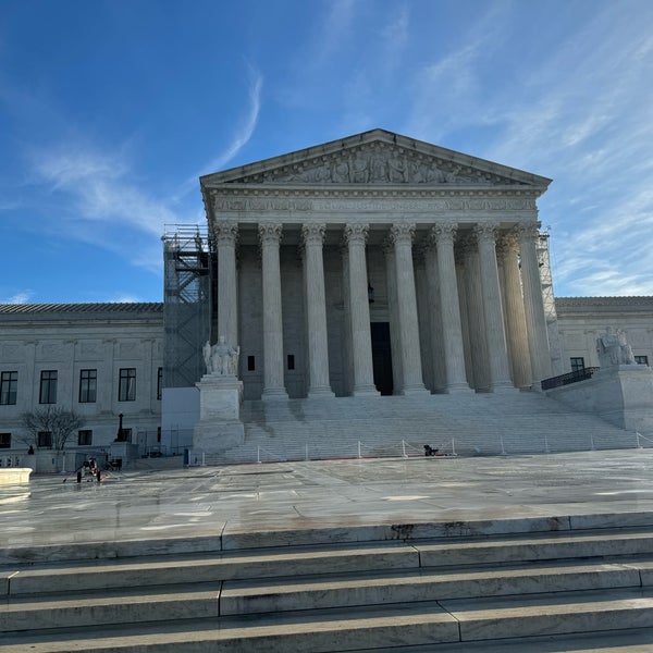 Foto diambil di Supreme Court of the United States oleh Alex C. pada 12/16/2023