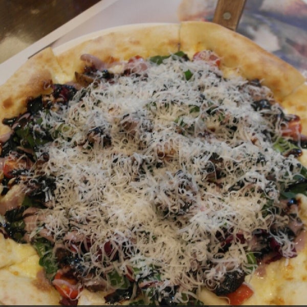 3/14/2017 tarihinde 임 철.ziyaretçi tarafından Nilli Pasta &amp; Pizza'de çekilen fotoğraf
