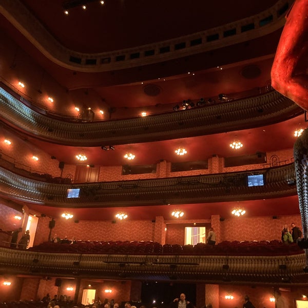 Снимок сделан в Stage Theater des Westens пользователем Martin S. 9/24/2022