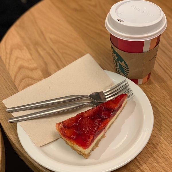 12/31/2018 tarihinde casper 3.ziyaretçi tarafından Starbucks'de çekilen fotoğraf