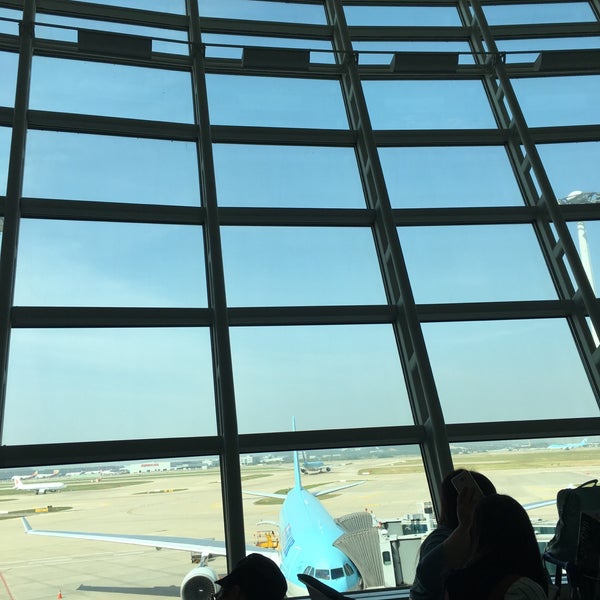 Снимок сделан в Международный аэропорт Инчхон (ICN) пользователем Nai Wei C. 6/13/2016