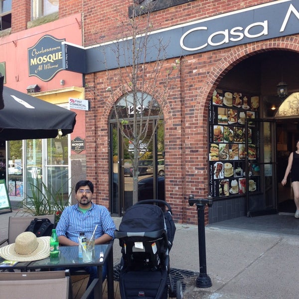 รูปภาพถ่ายที่ Casa Mia Café โดย Usman I. เมื่อ 6/2/2014