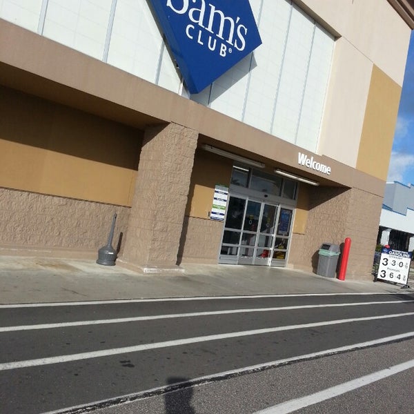 Photos at Sam's Club Warehouse or Wholesale Store in Wilmington