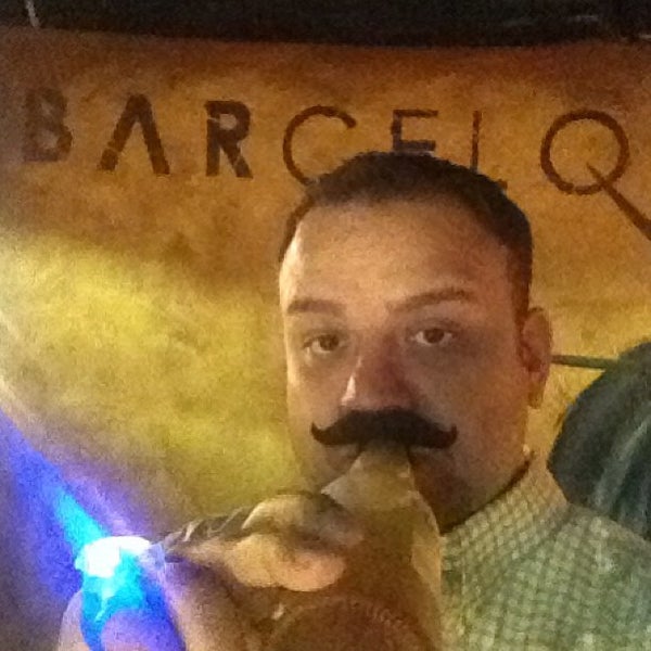 Das Foto wurde bei Barcelona Bar von Danny W. am 4/26/2013 aufgenommen