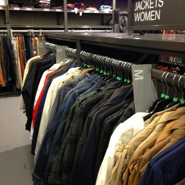 Photos at G Star Outlet Stadsdeel Nieuw West Amsterdam Noord