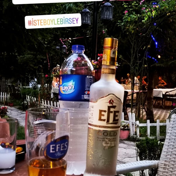Foto tirada no(a) Safir Konak Hotel &amp; Restaurant por İsmail em 7/31/2019