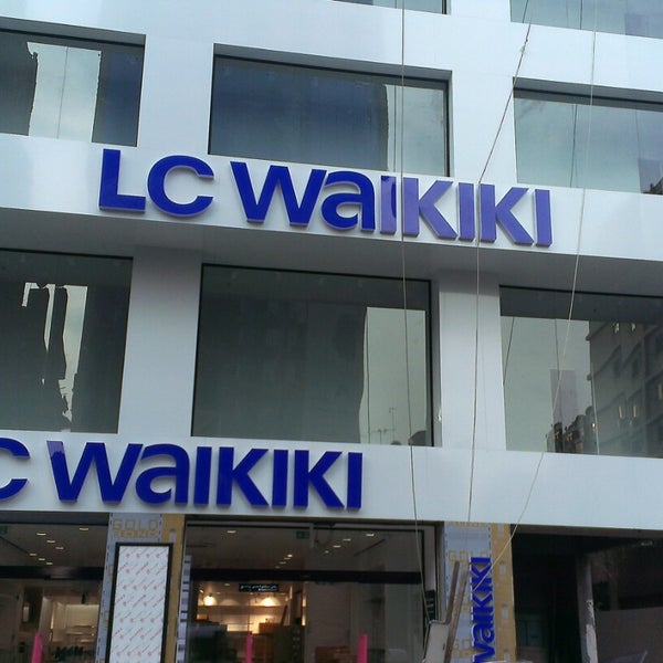 LC Waikiki Clothing Store