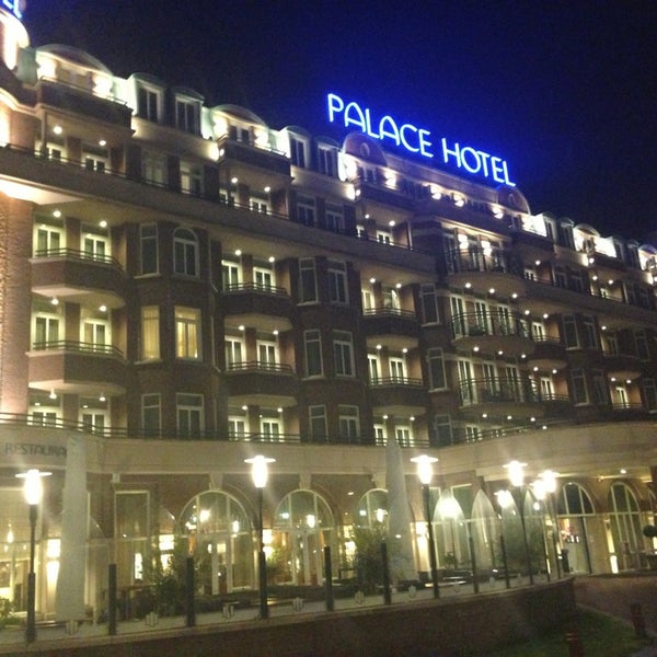 Photo prise au Radisson Blu Palace Hotel par Riny G. le6/16/2013