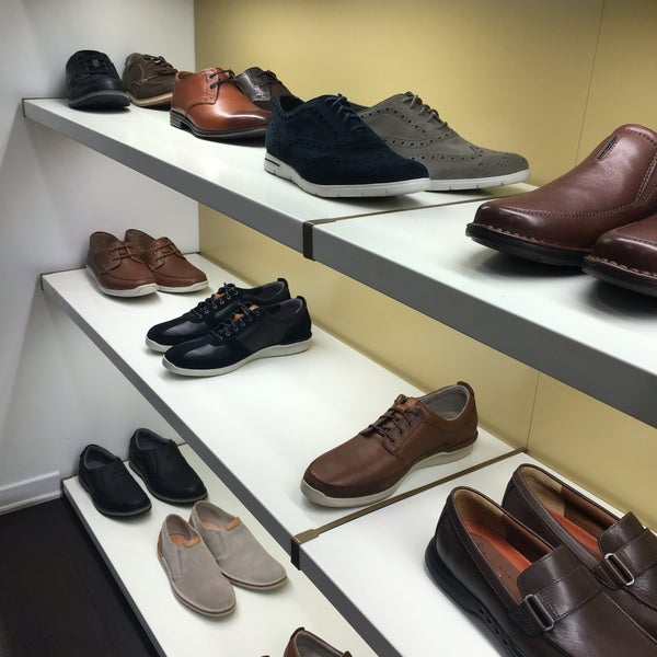 clarks shoes in philadelphia