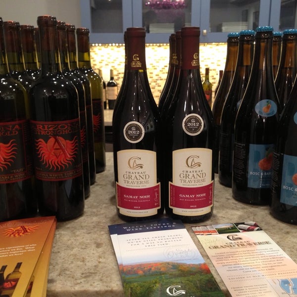 Photo taken at DCanter -- A Wine Boutique by Andrew Vino50 Wines on 11/22/2013