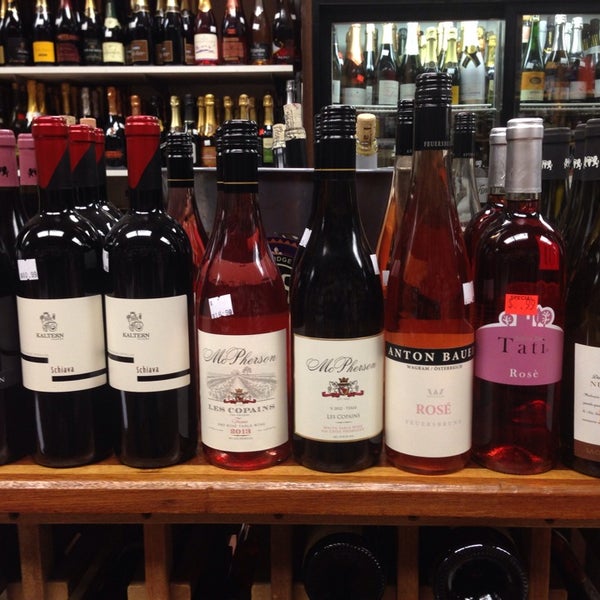 Photo taken at Cleveland Park Wine &amp; Spirits by Andrew Vino50 Wines on 8/9/2014