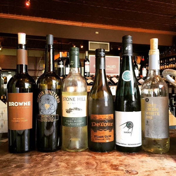 รูปที่ Planet Wine - ร้านไวน์ ใน Alexandria