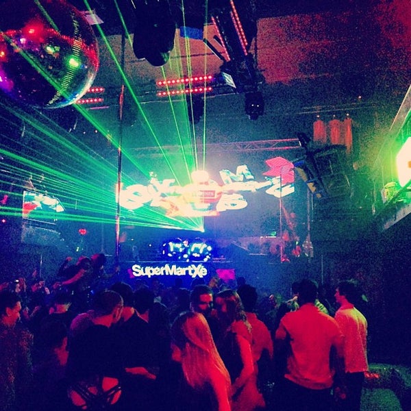 รูปภาพถ่ายที่ Cameo Nightclub โดย Marco M. เมื่อ 3/21/2013